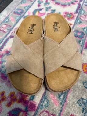 Hey Girl by Corkys Women's Beige Crossband Slide Sandals